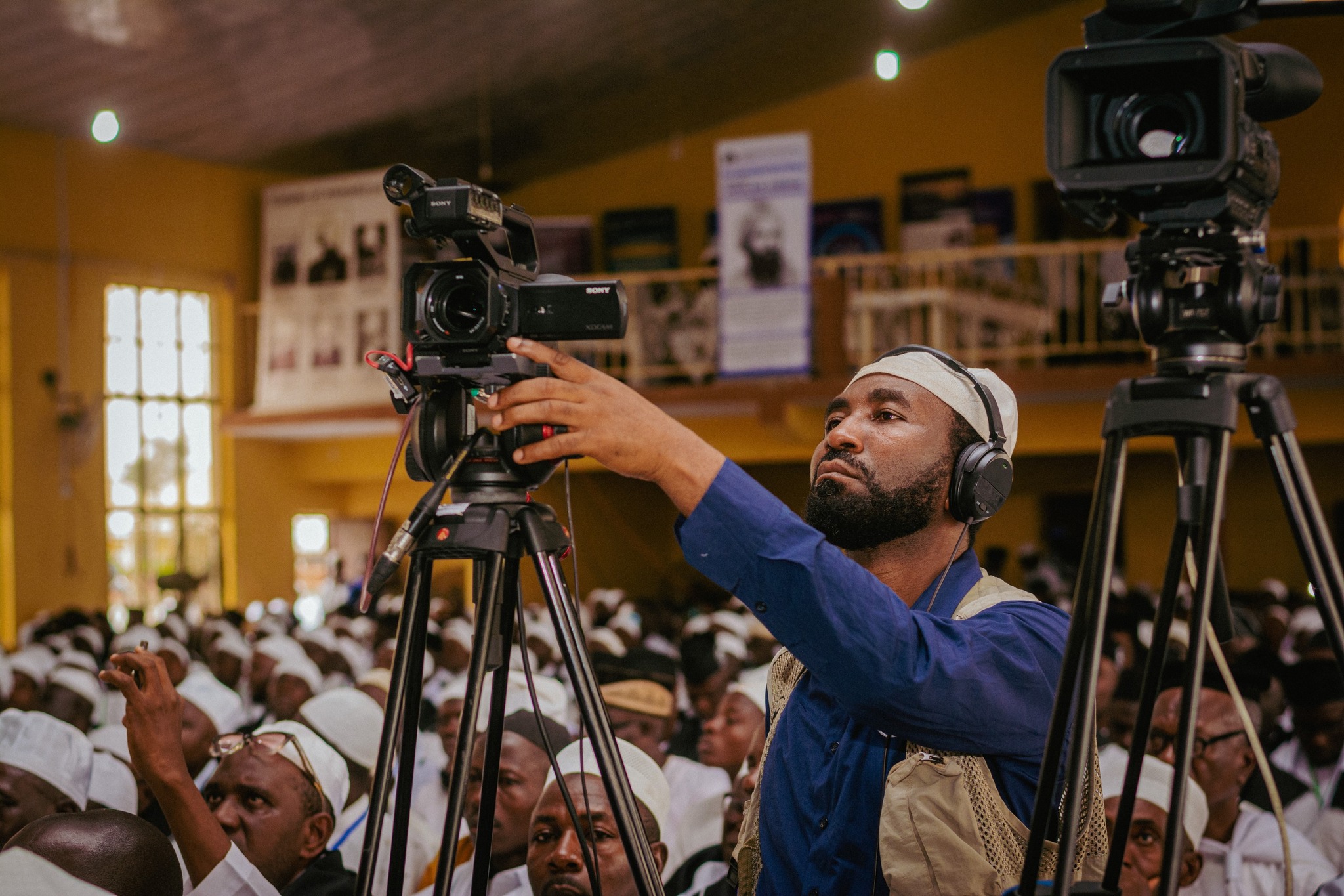 Silent Hands, Strong Service